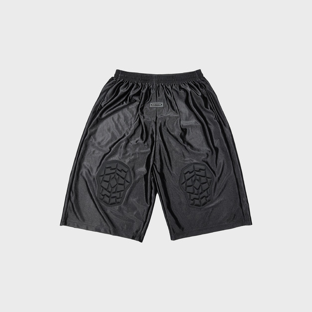 KNEE PADDED BAGGY SHORTS