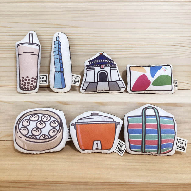 台灣特色鑰匙圈 大同電鍋/珍珠奶茶/小籠包/芷茄袋 台灣特色鑰匙圈 大同電鍋/珍珠奶茶/小籠包/芷茄袋