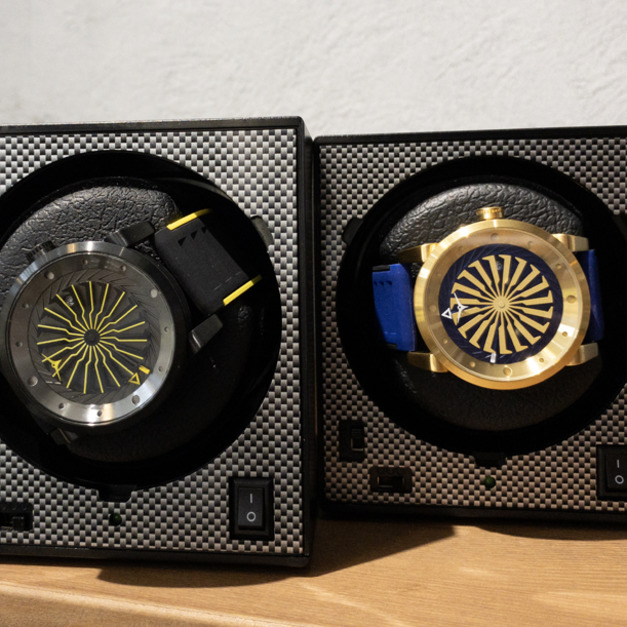 BOXY 機械錶旋轉盒 BOXY 機械錶旋轉盒