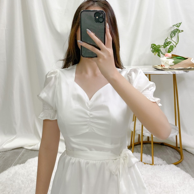 仙氣飄飄緞面長裙