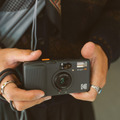 【Kodak 柯達】Snapic A1 35mm 復古光學雙焦三鏡底片相機-犀牛灰_2 【Kodak 柯達】Snapic A1 35mm 復古光學雙焦三鏡底片相機-犀牛灰_2