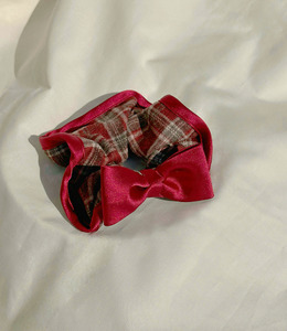 |大腸圈|彌足 • 蝴蝶結紅色格文 髮束髮圈髮飾髮繩彈力繩 單支販售 |大腸圈|彌足 • 蝴蝶結紅色格文 髮束髮圈髮飾髮繩彈力繩 單支販售