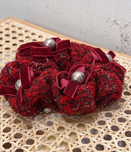 |大腸圈|如風 • 紅色蝴蝶結毛呢 髮束髮圈髮飾髮繩彈力繩 單支販售 |大腸圈|如風 • 紅色蝴蝶結毛呢 髮束髮圈髮飾髮繩彈力繩 單支販售