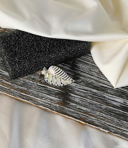 |壓夾|芳菲 ‧ 貓眼石珍珠桃心 髮夾瀏海夾髮飾 單只販售 |壓夾|芳菲 ‧ 貓眼石珍珠桃心 髮夾瀏海夾髮飾 單只販售