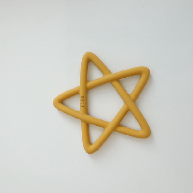 fika|聖誕限定・黃色星星固齒器 fika|聖誕限定・黃色星星固齒器