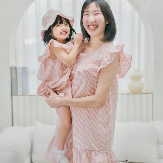 【預購】泰國連線 | 親子系列・棉麻條紋蛋糕洋 (4色)*mom 【預購】泰國連線 | 親子系列・棉麻條紋蛋糕洋 (4色)*mom