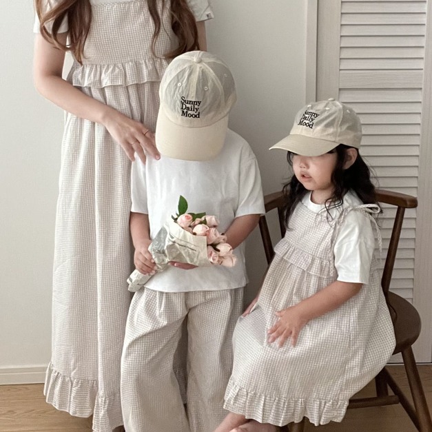 【預購】to you | 親子系列・奶茶方糖綁帶連身裙(mom)*new!! 【預購】to you | 親子系列・奶茶方糖綁帶連身裙(mom)*new!!