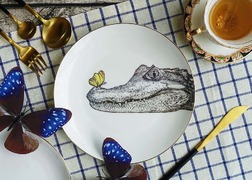 動物系列 - Crocodylus 鱷魚的眼淚 金邊骨瓷餐盤(會員優惠中)