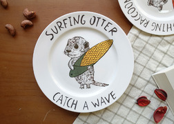 Surfing Otter 衝浪水獺 餐瓷盤 (骨瓷平盤)