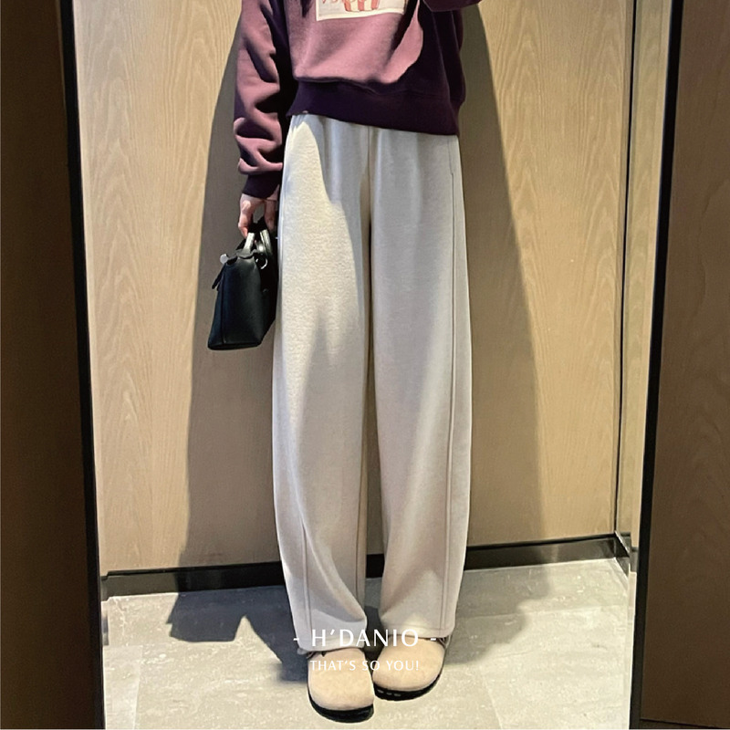 頂級桑蠶絲羊絨直筒褲 3色 頂級桑蠶絲羊絨直筒褲 3色