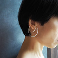 pearl round a earring_珍珠圓框a耳骨環 pearl round a earring_珍珠圓框a耳骨環