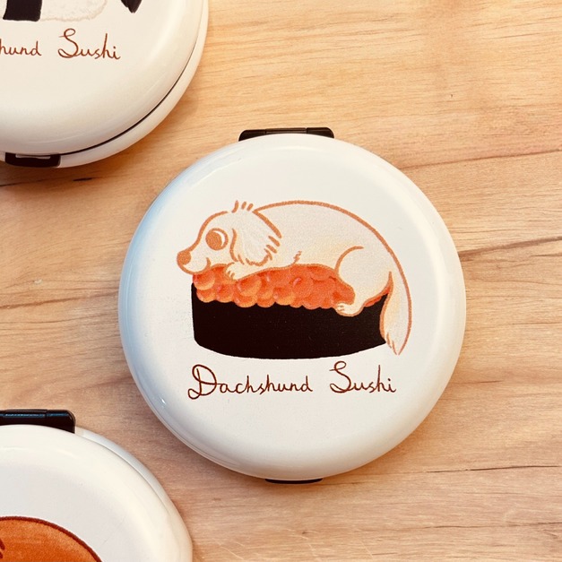 B.奶油臘腸鮭魚卵軍艦壽司