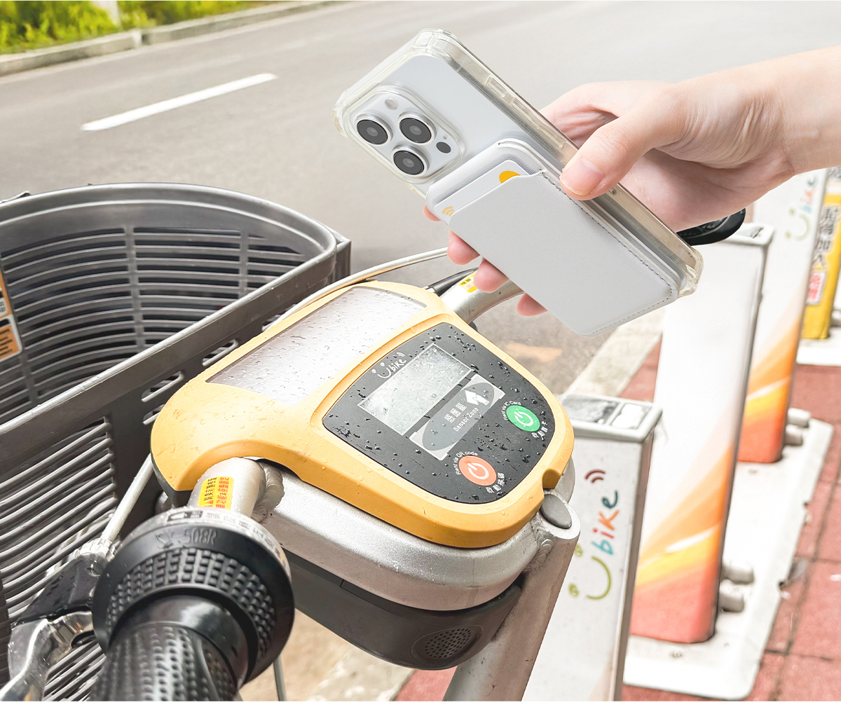 不需取卡感應,CP值超高,門禁、公車、腳踏車,只要你想嗶通通沒問題