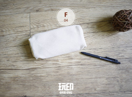 F04 筆袋 - 胚布素 w18xh9.5x底2cm F04 筆袋 - 胚布素 w18xh9.5x底2cm