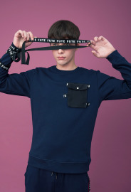 【中性款】可拆口袋圓領刷毛運動衫 【中性款】可拆口袋圓領刷毛運動衫