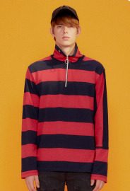 【中性款】條紋拚接長袖高領上衣/紅藍條紋 【中性款】條紋拚接長袖高領上衣/紅藍條紋