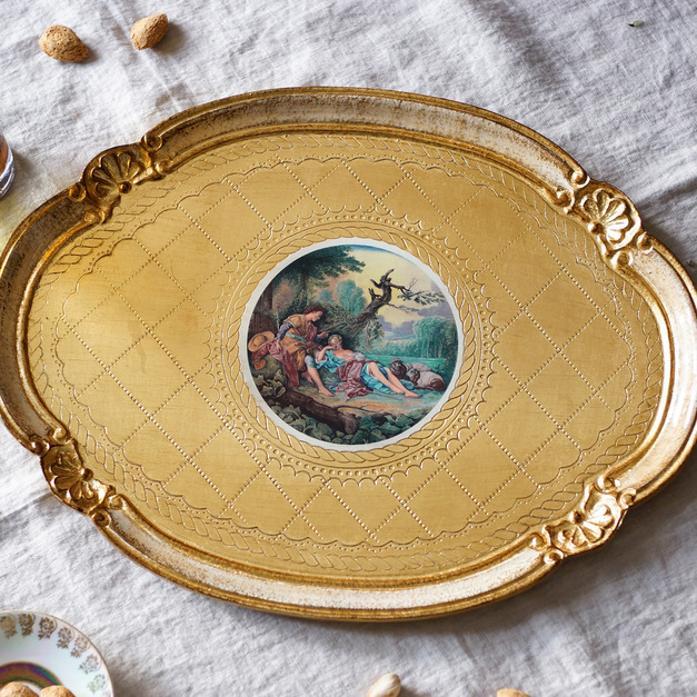 義大利 人物橢圓托盤(白B) 義大利 人物橢圓托盤(白B)