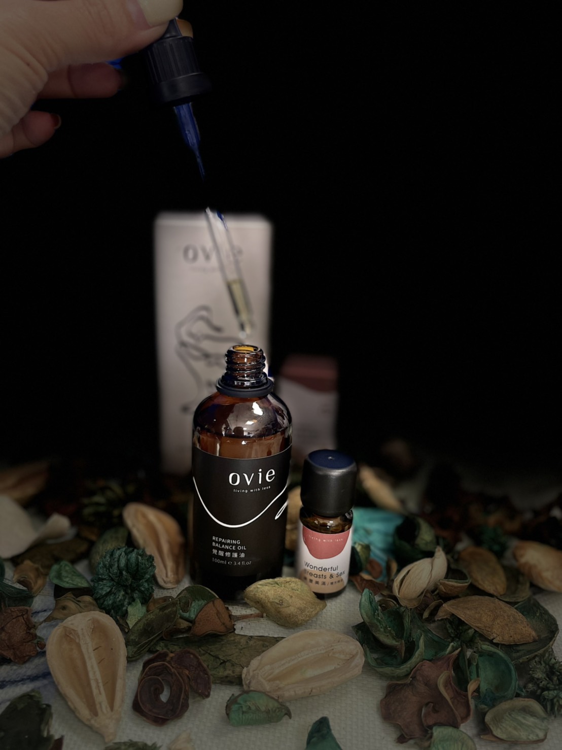 蕾菈產後胸部保養推薦ovie美豐美滿精油,也是熊熊愛用的豐胸按摩產品推薦。