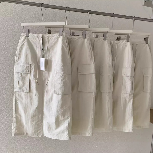 韓貨東大門 雙口袋刺繡休閒高腰工裝半身裙 韓貨東大門 雙口袋刺繡休閒高腰工裝半身裙