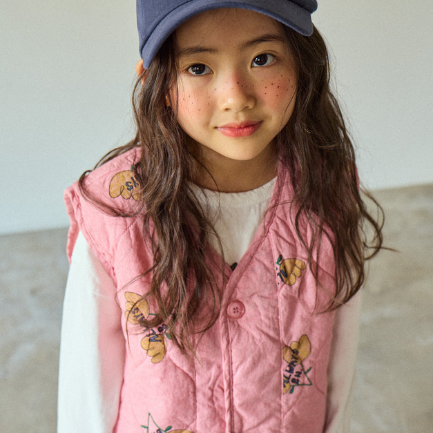 🌸 Boneoune 童趣鋪棉刺繡背心 | 2025 Winter 系列 🌸 Boneoune 童趣鋪棉刺繡背心 | 2025 Winter 系列