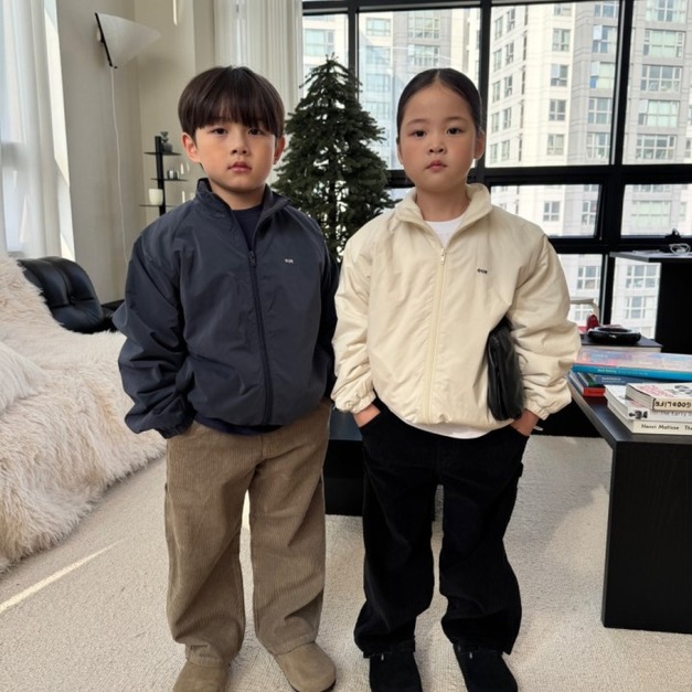 OUR Korea|機能立領防風保暖抽繩外套 3色 OUR Korea|機能立領防風保暖抽繩外套 3色