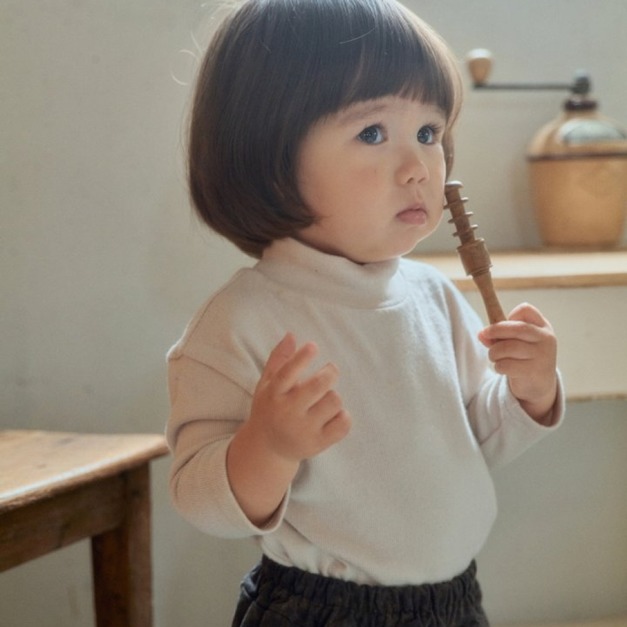 oott bebe 高機能半高領羅紋上衣(幼童款)|4色 oott bebe 高機能半高領羅紋上衣(幼童款)|4色