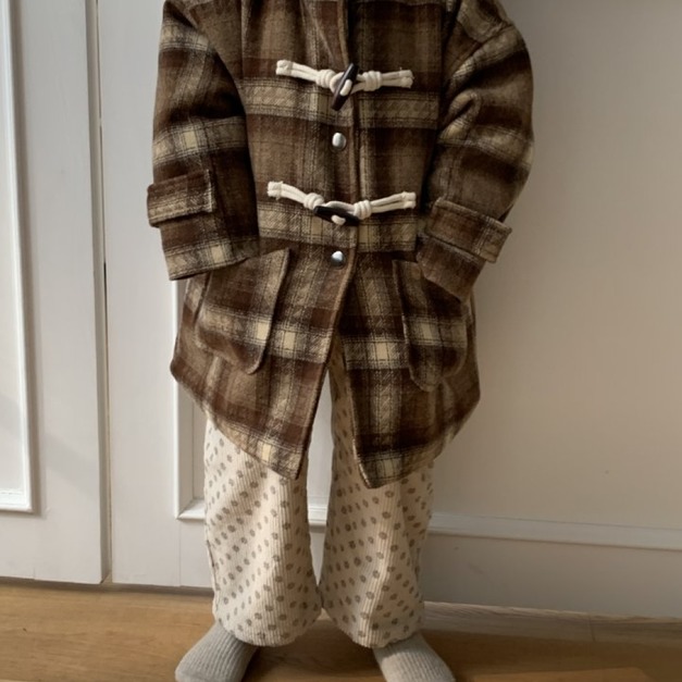 MOME復古格紋牛角釦連帽外套 2色 MOME復古格紋牛角釦連帽外套 2色