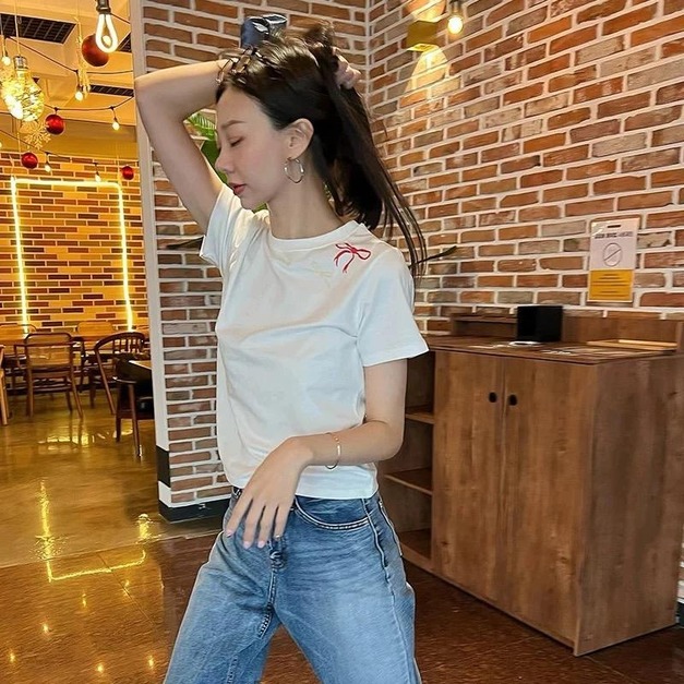 少女感蝴蝶結印花圓領短袖T 3色 少女感蝴蝶結印花圓領短袖T 3色
