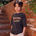 【FROM I】韓製 Black Hills 復古印字短袖T恤 2色_1 【FROM I】韓製 Black Hills 復古印字短袖T恤 2色_1