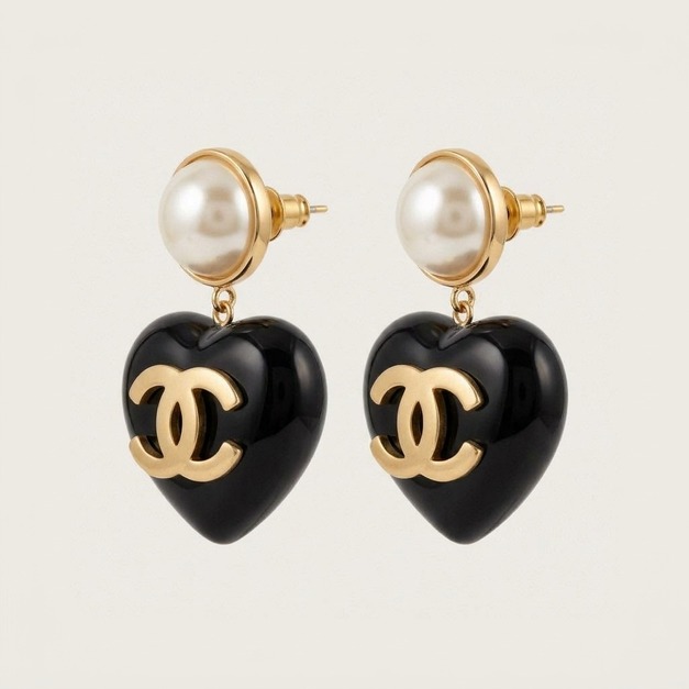 CHANEL 愛心珍珠字母耳環 CHANEL 愛心珍珠字母耳環