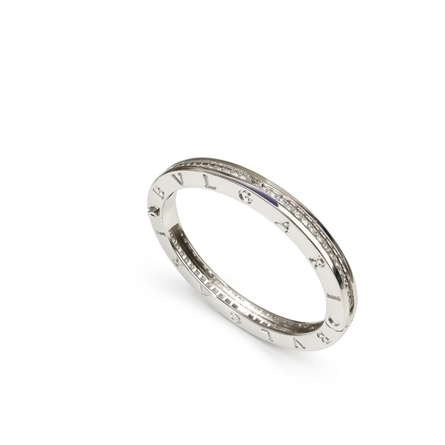 BVLGARI 字母鑲鑽手鐲 (銀) BVLGARI 字母鑲鑽手鐲 (銀)