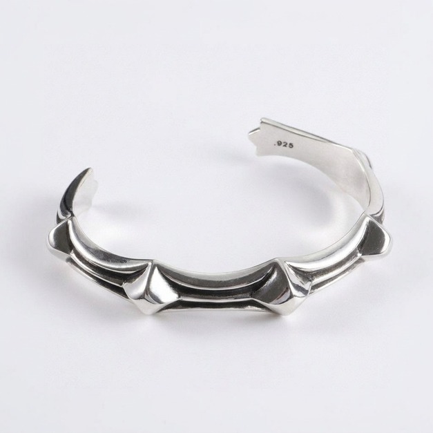 CHROME HEARTS 十字花開口手環 CHROME HEARTS 十字花開口手環