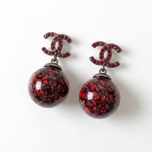 CHANEL 紅陶瓷水滴彩鑽字母耳環 CHANEL 紅陶瓷水滴彩鑽字母耳環