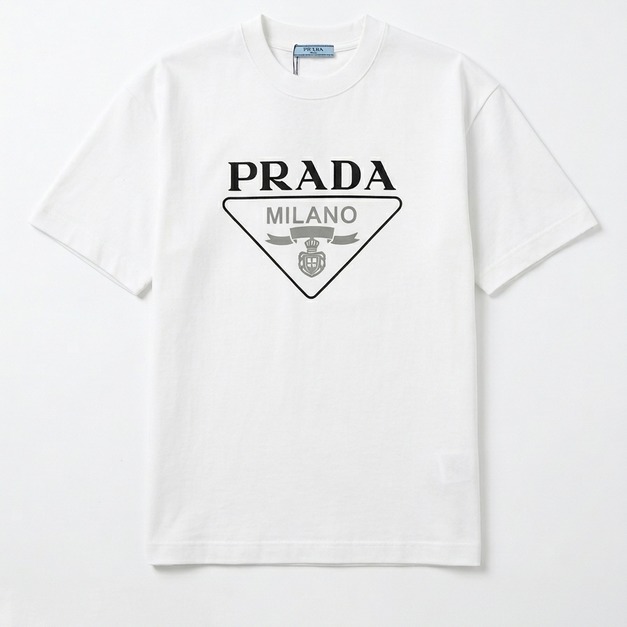 PRADA 三角標字母LOGO (白) PRADA 三角標字母LOGO (白)