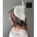 A220902【現貨】法式復古優雅白色棉麻緞面蝴蝶結珍珠網紗小禮帽。新娘飾品派對復古婚紗寫真_4 A220902【現貨】法式復古優雅白色棉麻緞面蝴蝶結珍珠網紗小禮帽。新娘飾品派對復古婚紗寫真_4