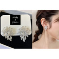 A250501【現貨】璀璨奢華完美質感鋯石水滴狀耳環【耳夾、耳勾】。新娘飾品造型派對宴會 A250501【現貨】璀璨奢華完美質感鋯石水滴狀耳環【耳夾、耳勾】。新娘飾品造型派對宴會