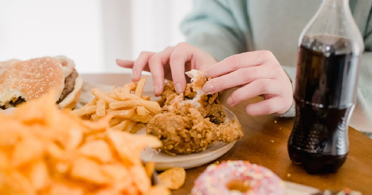 示意圖:傷害記憶力與認知的食物