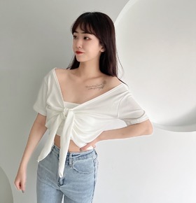 現貨無退換|簡約綁帶上衣 現貨無退換|簡約綁帶上衣