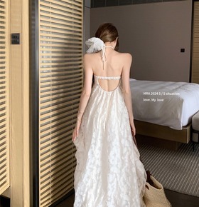 現貨無退換|渡假風蕾絲綁帶露背長洋 現貨無退換|渡假風蕾絲綁帶露背長洋