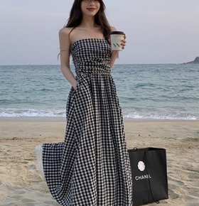 現貨無退換|韓版格子平口長洋 現貨無退換|韓版格子平口長洋