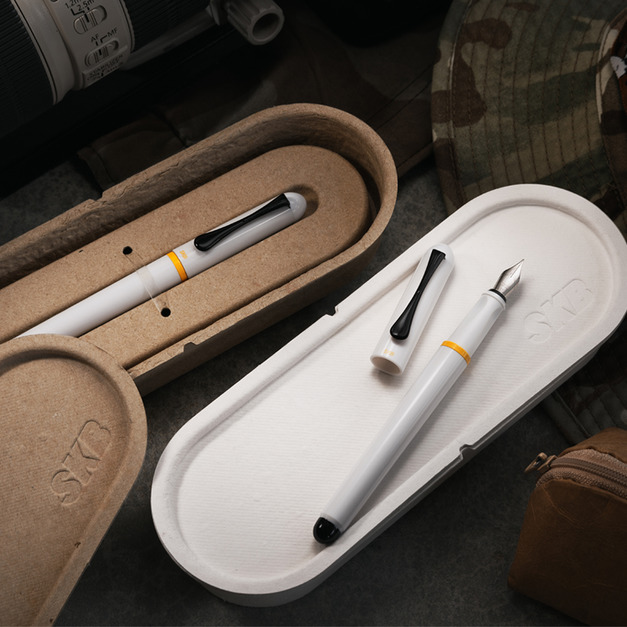 ES-380 黑琵永續鋼筆 ES-380 黑琵永續鋼筆