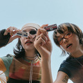 預購【Kodak 柯達】Kodak Charmera Millennium Edition 千禧版迷你數位相機鑰匙圈盲盒_3 預購【Kodak 柯達】Kodak Charmera Millennium Edition 千禧版迷你數位相機鑰匙圈盲盒_3