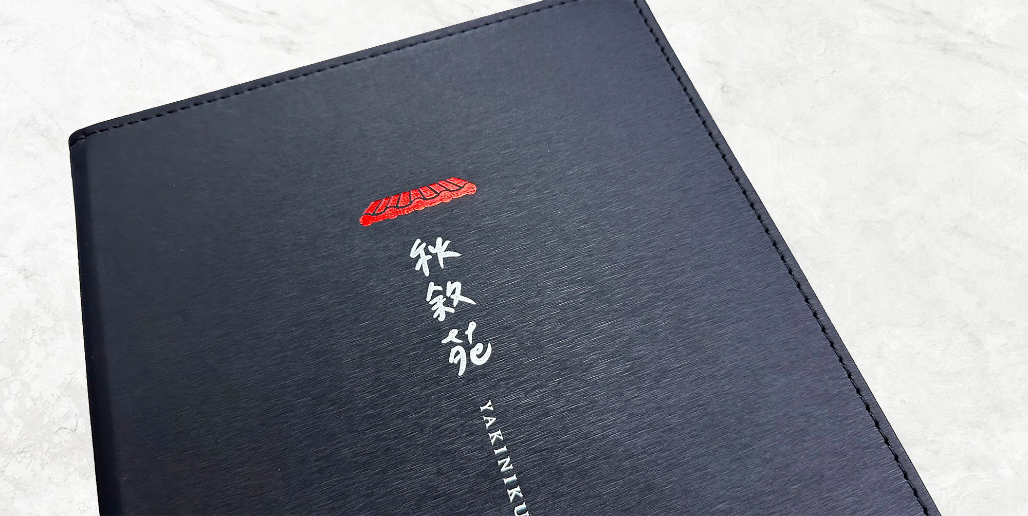 皮革菜單.皮革燙金.直火燒肉.日式燒肉.燙金菜單本.雜誌風.菜單本,菜單,菜單設計,菜單製作,製作菜單,高雄製作菜單,高雄廣告設計,高雄菜單,麻繩菜單,牛皮紙菜單,酒菜單,日料菜單,輸出裝訂,高級中式料理,中華料理,訂製菜單本,台式菜單設計,菜單邊條設計,菜單輸出,菜單設計製作,菜單設計印製,中華餐廳,眷村美食,菜單封面設計,菜單印刷,牛皮紙創意,菜單外殼,菜單夾,菜單套,菜單套夾,MENU,台灣美食,活頁菜單,牛皮紙菜單,皮製菜單,精裝,精裝菜單,自製菜單裝訂,木頭菜單,木頭MENU,精品咖啡店菜單,,menu設計,menu製作,menu印刷,A4精裝MENU