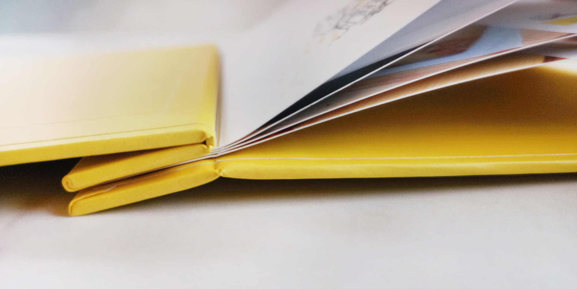 菜單本,菜單,菜單設計,菜單製作,製作菜單,高雄製作菜單,高雄廣告設計,高雄菜單,麻繩菜單,咖啡菜單,簡餐菜單,美式料理,輸出裝訂,咖啡簡餐,台北美食打卡,訂製菜單本,西式菜單設計,菜單邊條設計,菜單輸出,菜單設計製作,菜單設計印製,早午餐,下午茶,菜單封面設計,菜單印刷,牛皮紙創意,菜單外殼,菜單夾,菜單套,菜單套夾,菜單定裝,型錄,MENU,插卡,活頁菜單,牛皮紙菜單,皮製菜單,精裝,精裝菜單,自製菜單裝訂,木頭菜單,木頭MENU,精品菜單,麗柔皮,車線,騎馬釘,插袋,書套,menu設計,menu製作,menu印刷,A4精裝MENU