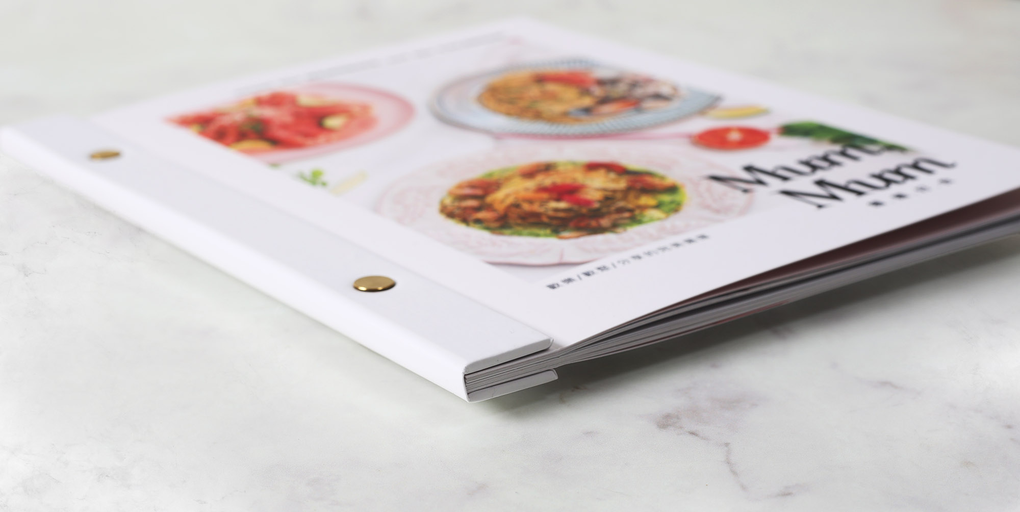 雜誌風格.雜誌風.菜單本,菜單,菜單設計,菜單製作,製作菜單,高雄製作菜單,高雄廣告設計,高雄菜單,麻繩菜單,牛皮紙菜單,酒菜單,日料菜單,輸出裝訂,高級中式料理,中華料理,訂製菜單本,台式菜單設計,菜單邊條設計,菜單輸出,菜單設計製作,菜單設計印製,中華餐廳,眷村美食,菜單封面設計,菜單印刷,牛皮紙創意,菜單外殼,菜單夾,菜單套,菜單套夾,菜單定裝,型錄,MENU,台灣美食,活頁菜單,牛皮紙菜單,皮製菜單,精裝,精裝菜單,自製菜單裝訂,木頭菜單,木頭MENU,精品菜單,麗柔皮,車線,騎馬釘,插袋,書套,menu設計,menu製作,menu印刷,A4精裝MENU