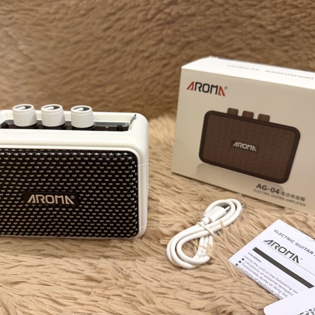 ♪ Your Music 愉耳樂器♪AROMA AG-04 迷你藍牙吉他音箱|雙喇叭高音質 ag04 小音箱 ♪ Your Music 愉耳樂器♪AROMA AG-04 迷你藍牙吉他音箱|雙喇叭高音質 ag04 小音箱