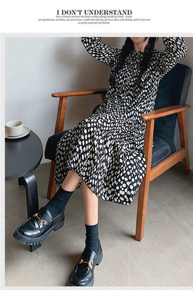 【女裝。洋裝】水滴雪紡洋裝