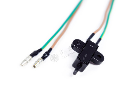 007 煞車燈開關 5HK-SL051 山葉 (包)