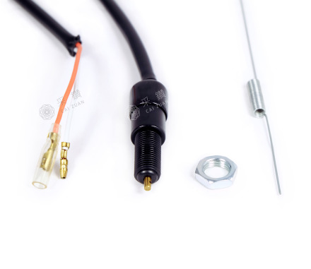 013 後煞車燈開關 鈴木 SUZUKI (包)