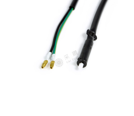 001 煞車燈開關 光陽 (包)